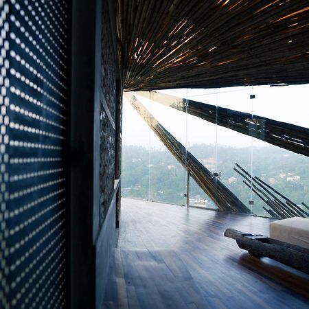 Villa The Ledge By Bloobuck à Pīrmed Extérieur photo