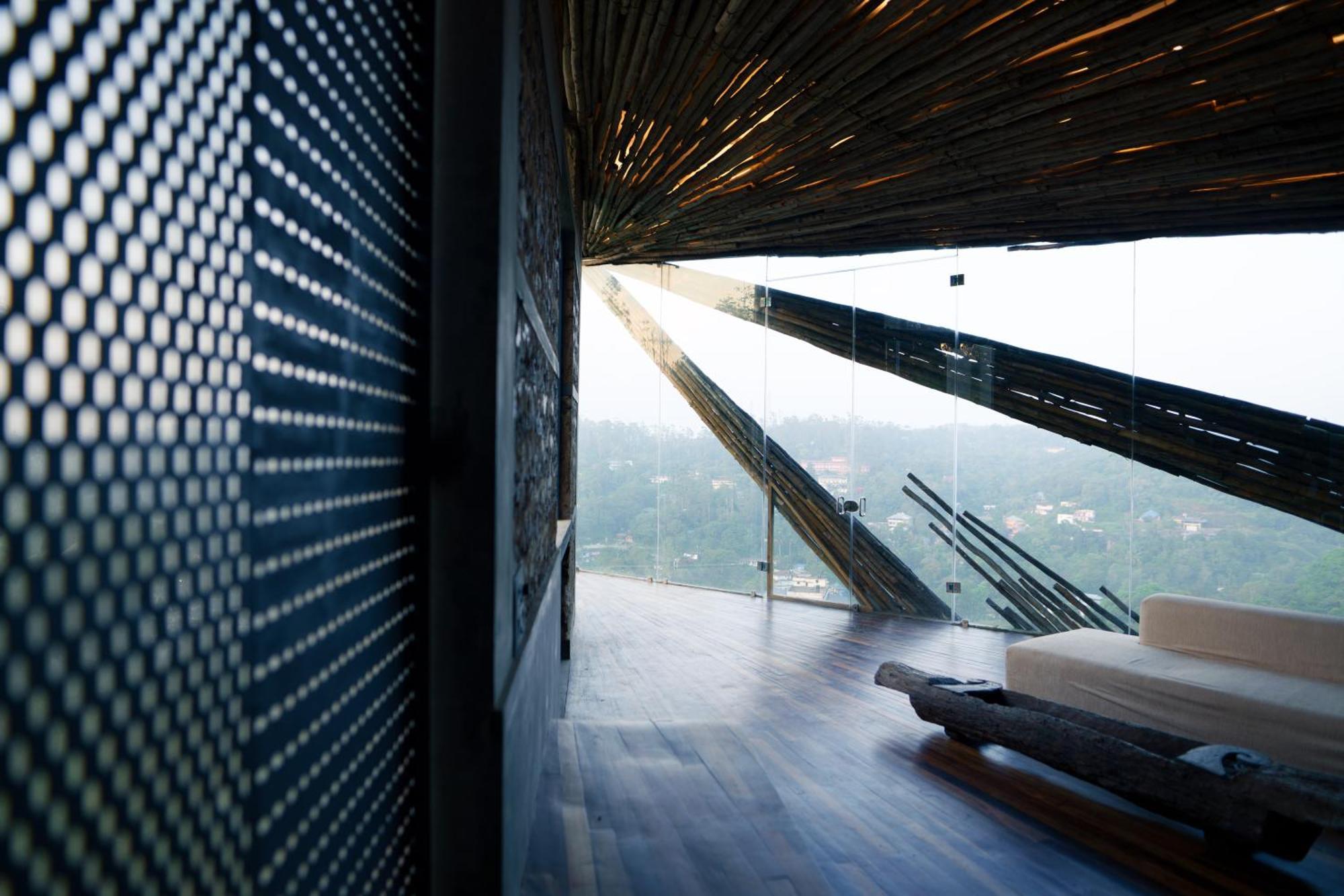 Villa The Ledge By Bloobuck à Pīrmed Extérieur photo